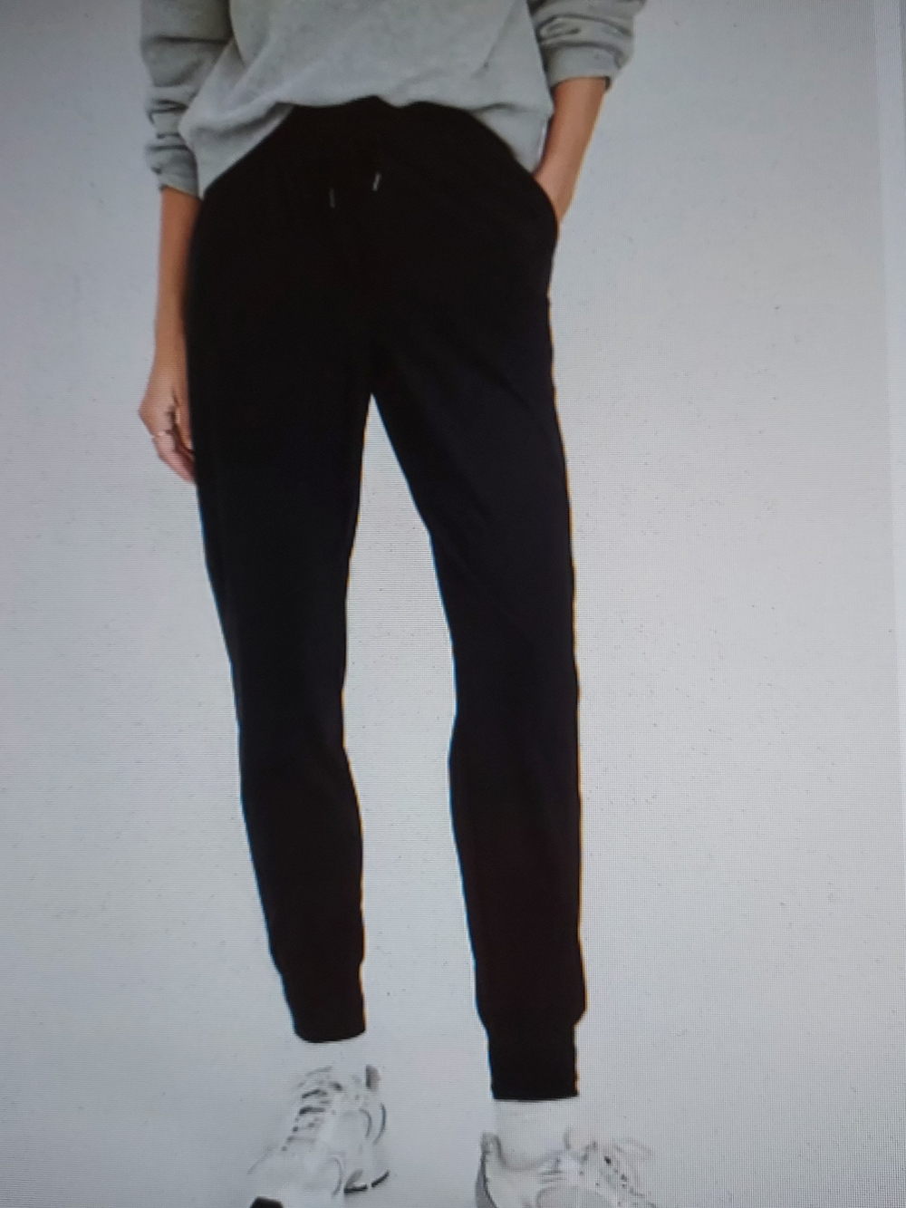 Old Navy Women's  Black" Go-Dry" Track Joggers w Drawstring Elastic Waist.  XS